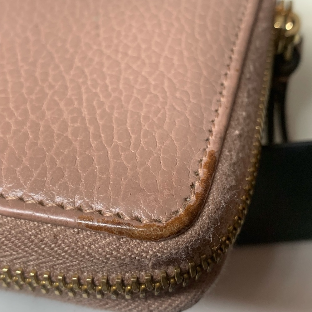 Beautiful Authentic Pre Owned Gucci Beige Leather Wallet - Picture 15 of 16